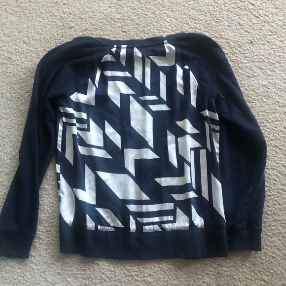 Sweater - Picture 2 of 3